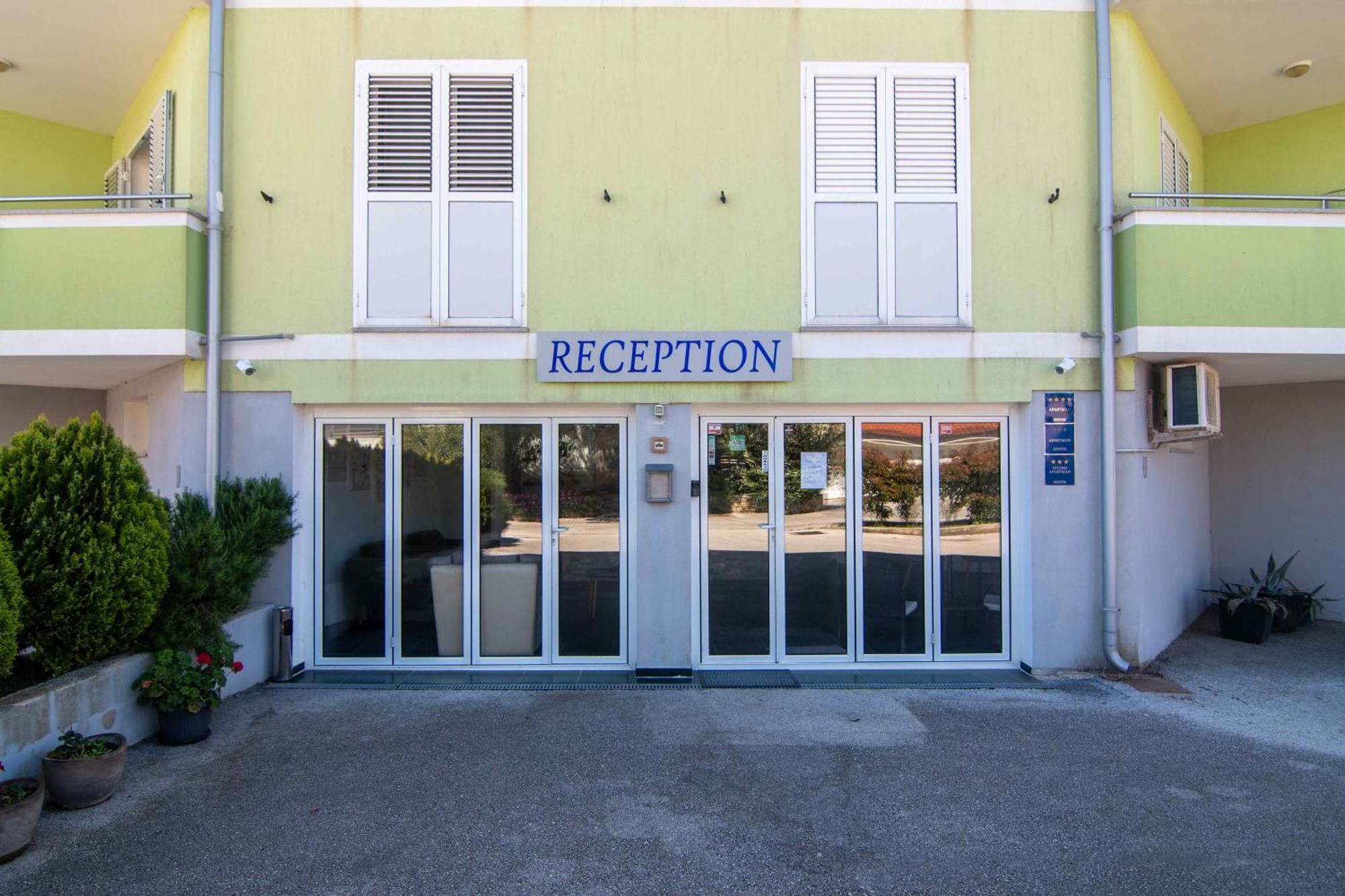 Cape Kamenjak Apartments In Premantura Kültér fotó